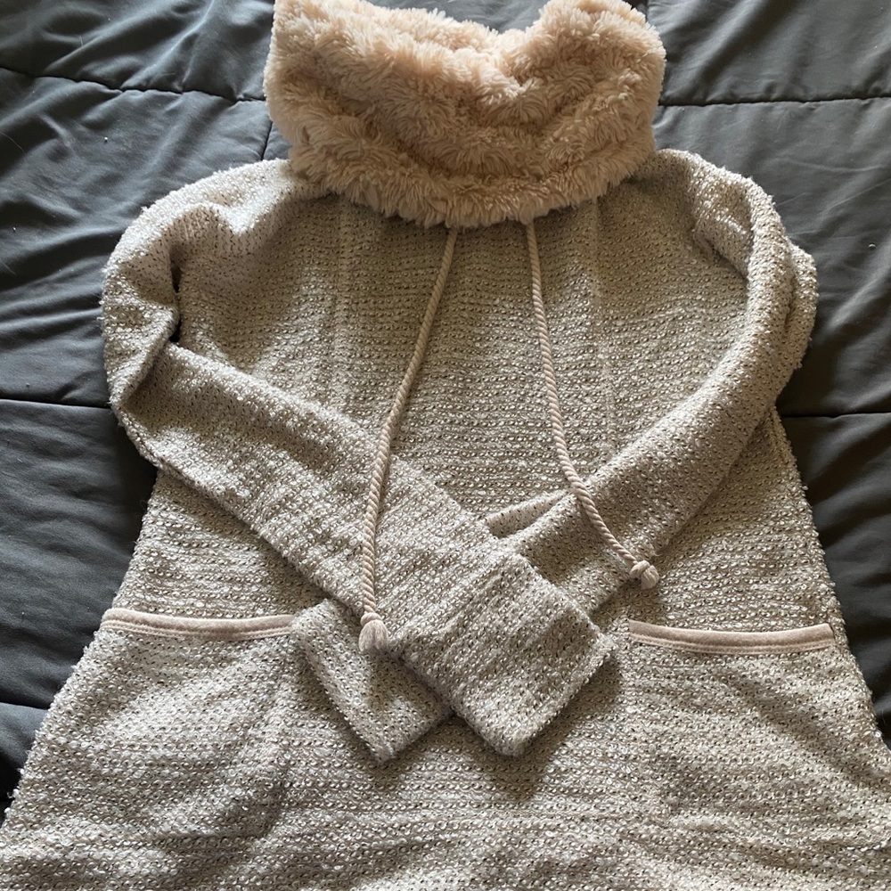 Sweat shirt